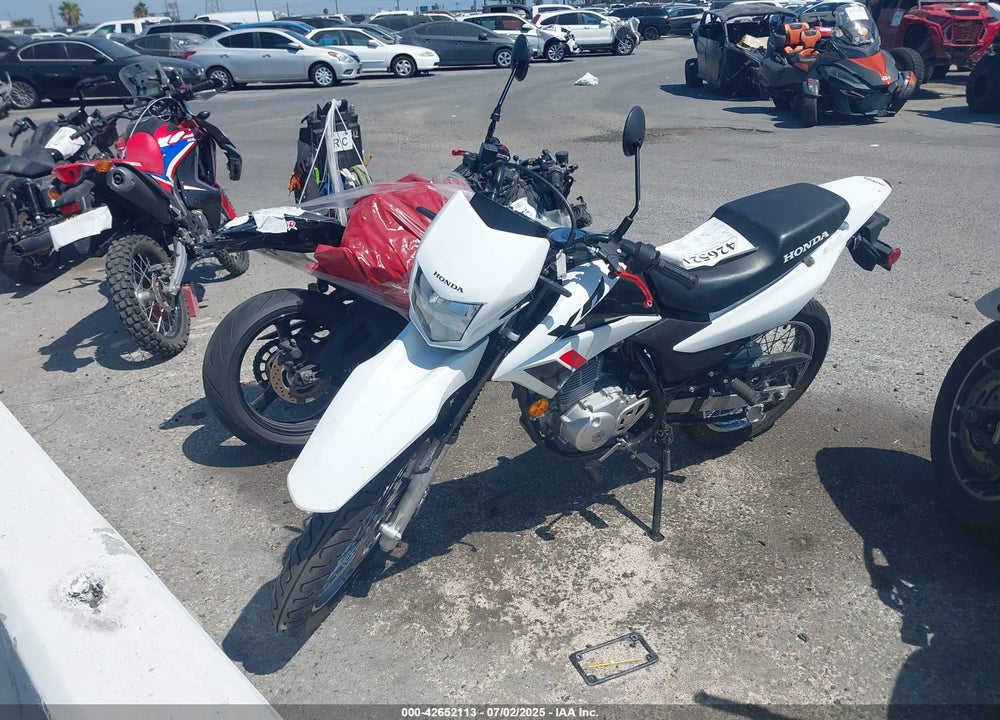 2023 HONDA XR150L E VIN: 3H1KD1319PD001657