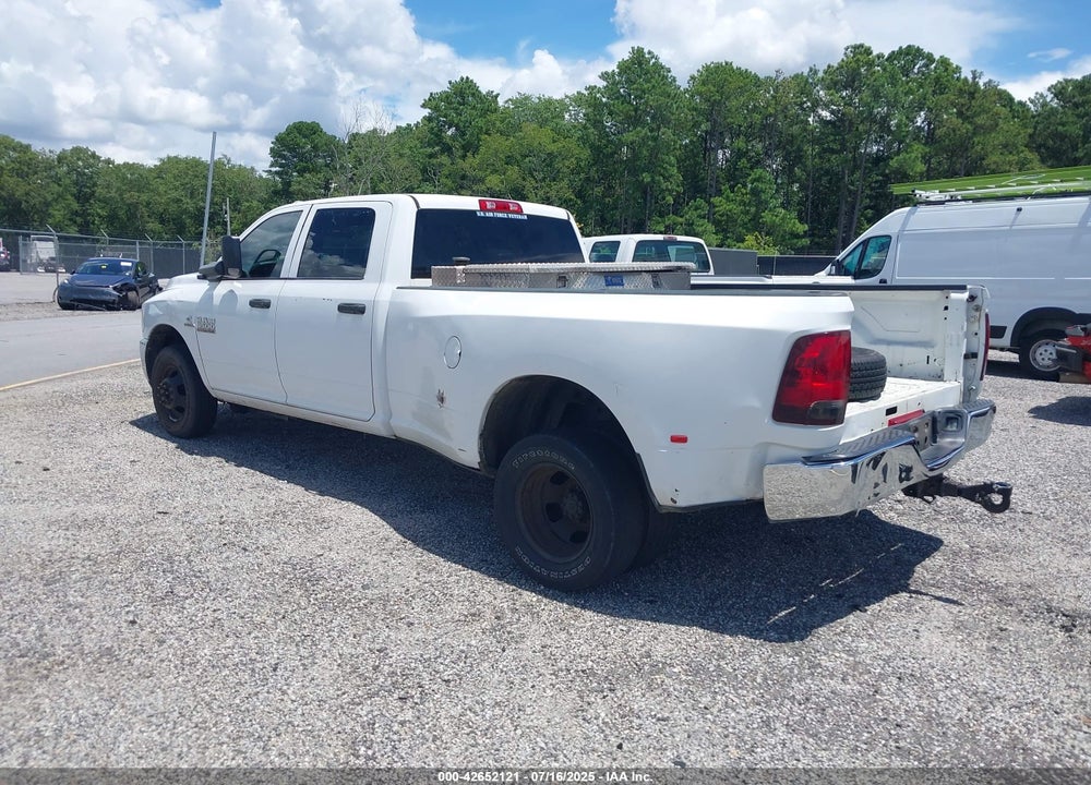 2017 RAM 3500 TRADESMAN  4X2 8' BOX VIN: 3C63RPGL8HG736243