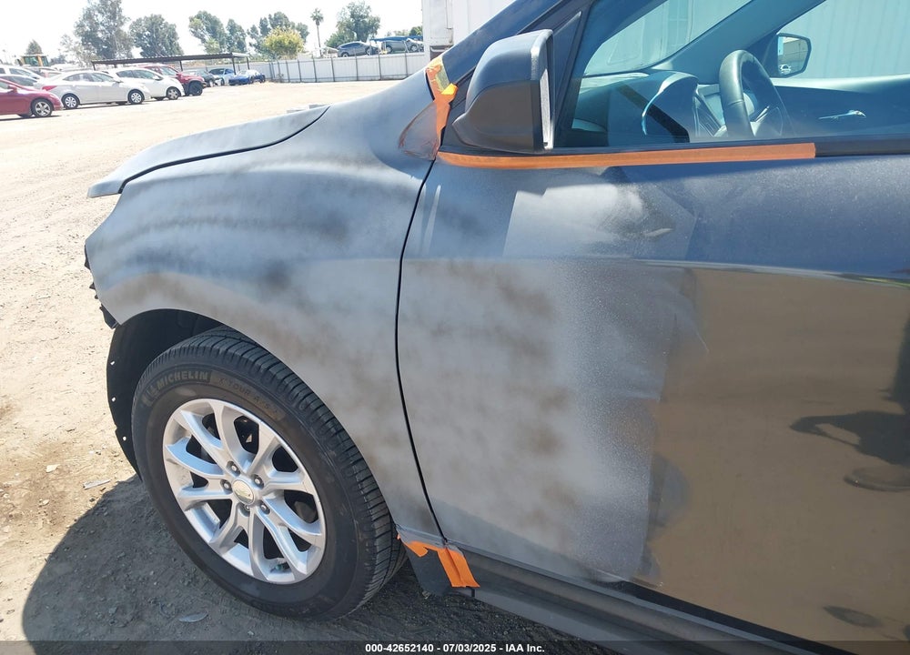 2018 CHEVROLET EQUINOX VIN: 3GNAXHEV8JL374144