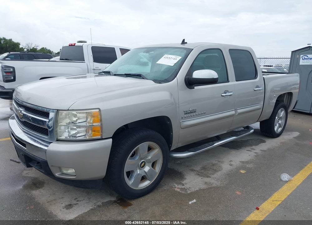 2009 CHEVROLET SILVERADO 1500 LT VIN: 3GCEC23099G211601