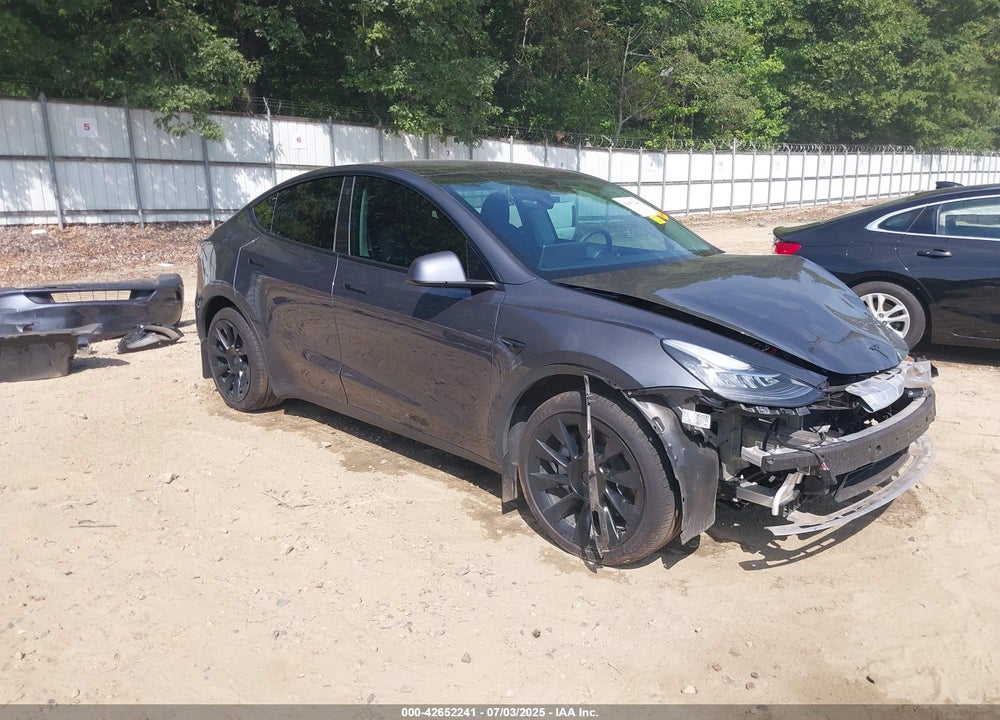 2022 TESLA MODEL Y LONG RANGE DUAL MOTOR ALL-WHEEL DRIVE VIN: 7SAYGDEE8NA006034
