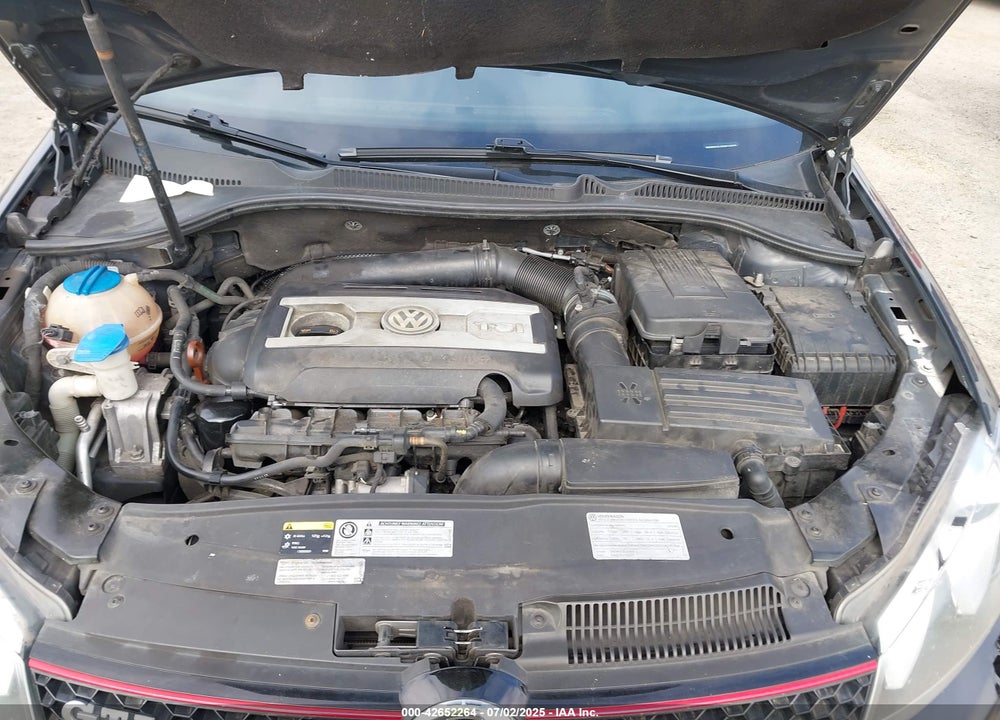2013 VOLKSWAGEN GTI VIN: WVWHD7AJ2DW129870