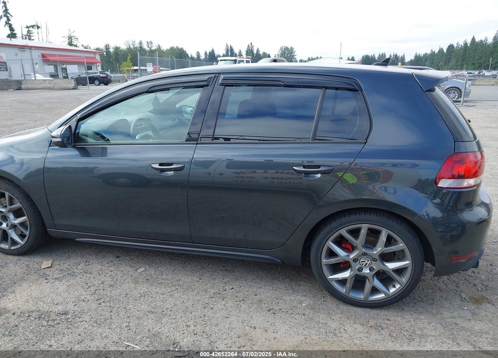 2013 VOLKSWAGEN GTI VIN: WVWHD7AJ2DW129870