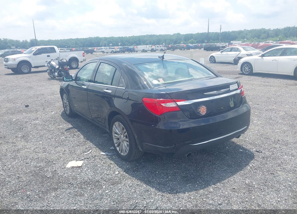 2013 CHRYSLER 200 VIN: 1C3CCBCG4DN632716