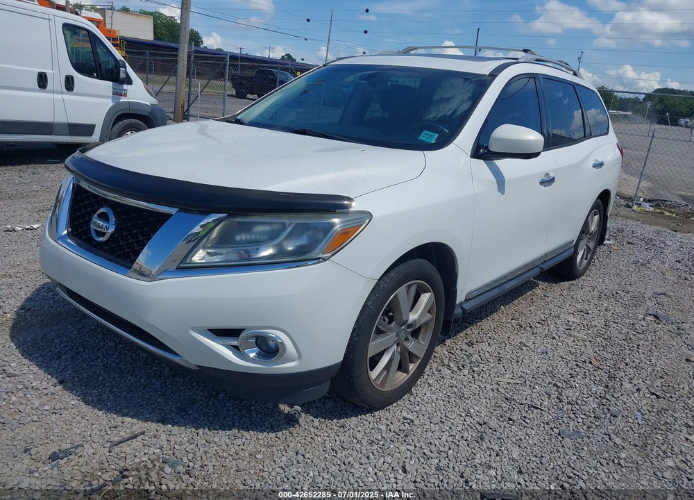 2013 NISSAN PATHFINDER VIN: 5N1AR2MN8DC680113