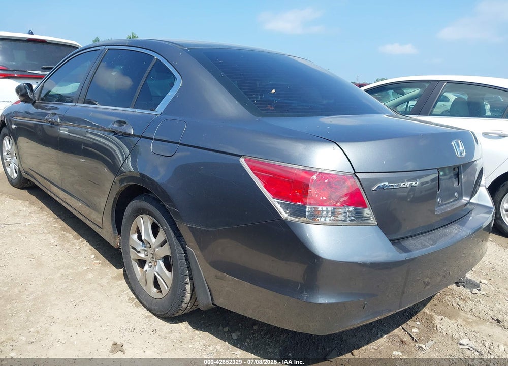 2008 HONDA ACCORD VIN: 1HGCP26428A020255
