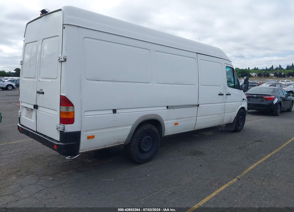 2004 DODGE SPRINTER VAN 2500 HIGH ROOF VIN: WD2PD744445627199