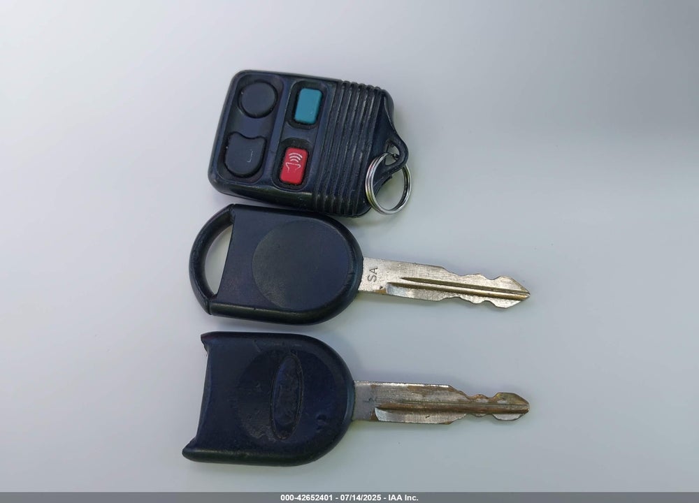2008 FORD FOCUS SE/SES VIN: 1FAHP35N98W220434