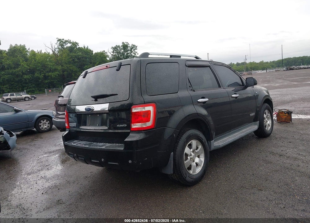 2008 FORD ESCAPE VIN: 1FMCU94138KA71570