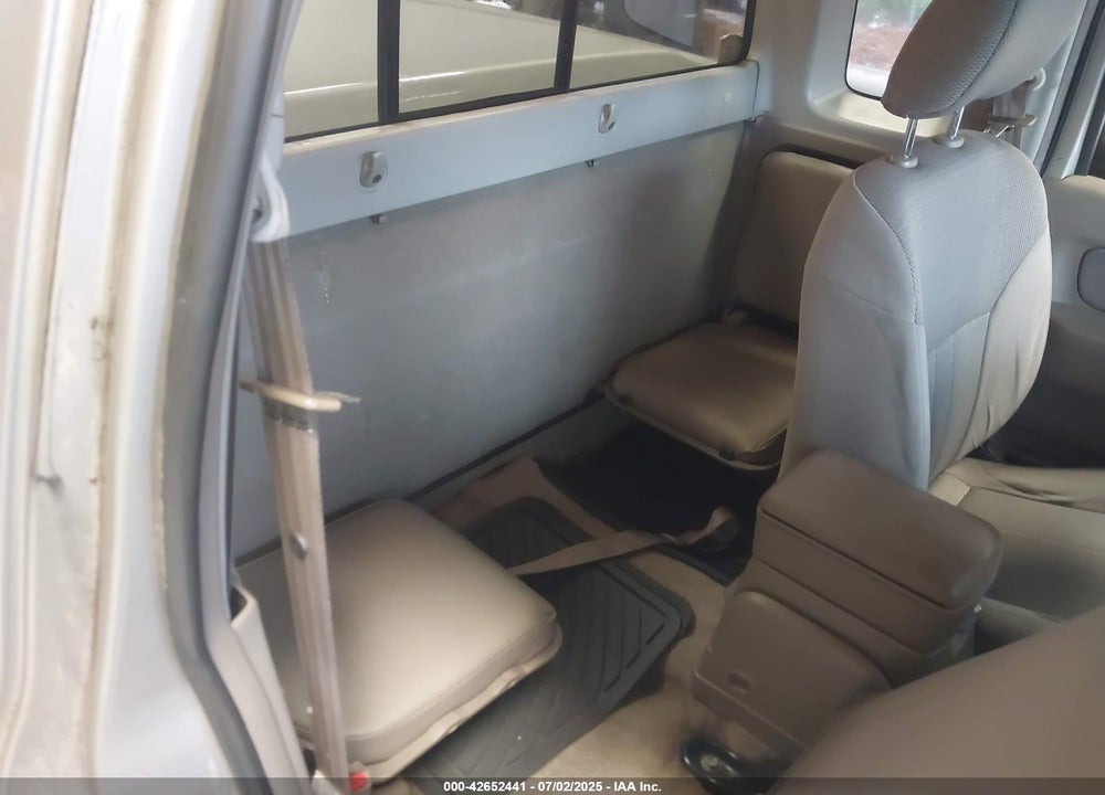 2002 NISSAN FRONTIER XE VIN: 1N6DD26S72C324149