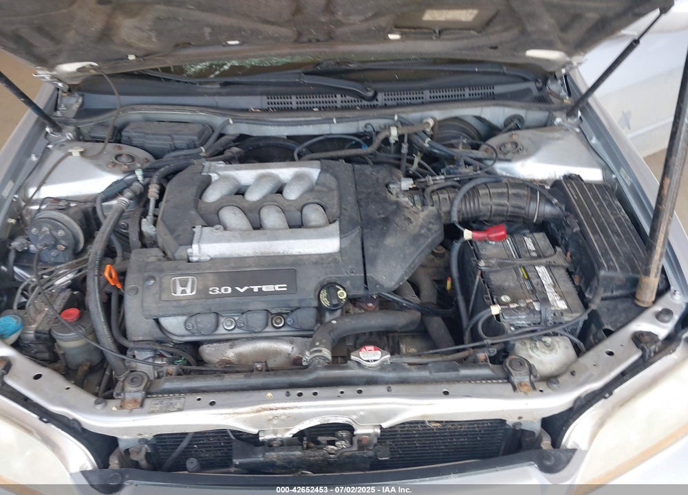 2002 HONDA ACCORD 3.0 EX VIN: 1HGCG165X2A080813