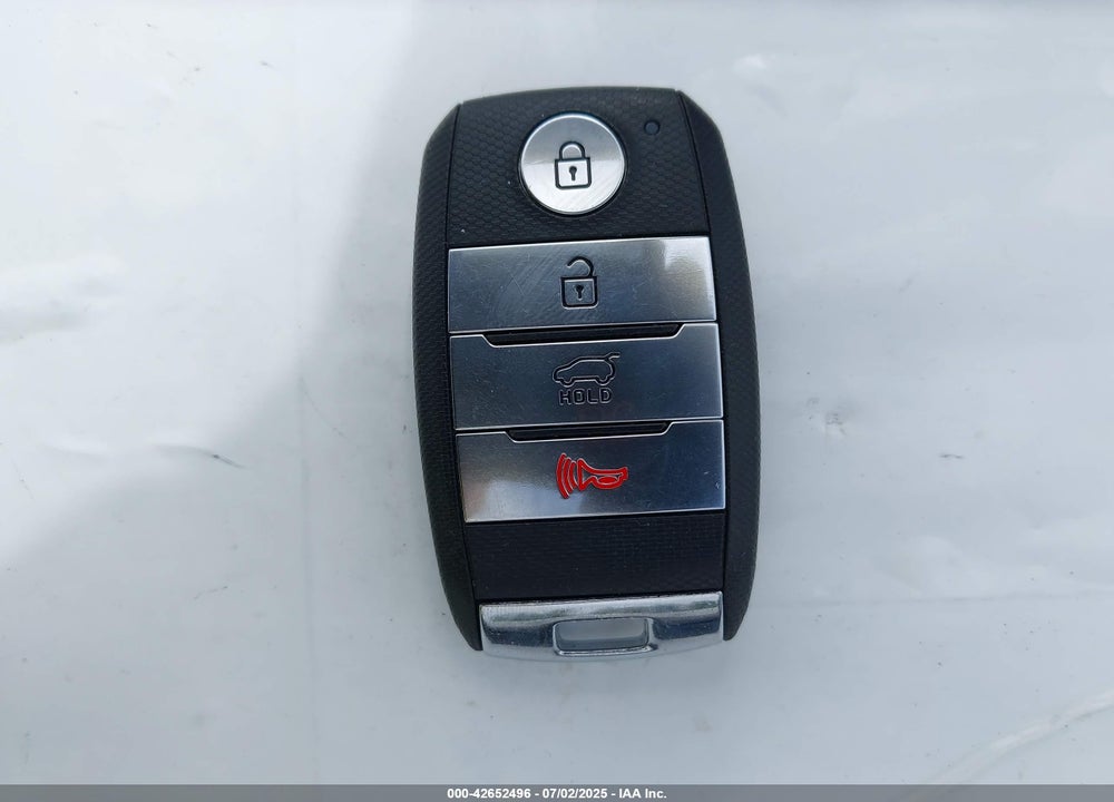 2019 KIA SORENTO VIN: 5XYPKDA52KG456704