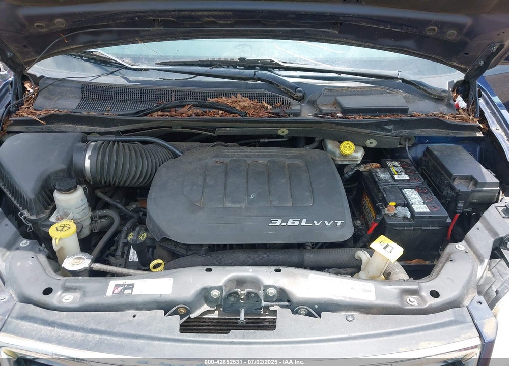 2014 CHRYSLER TOWN & COUNTRY VIN: 2C4RC1BG7ER303532