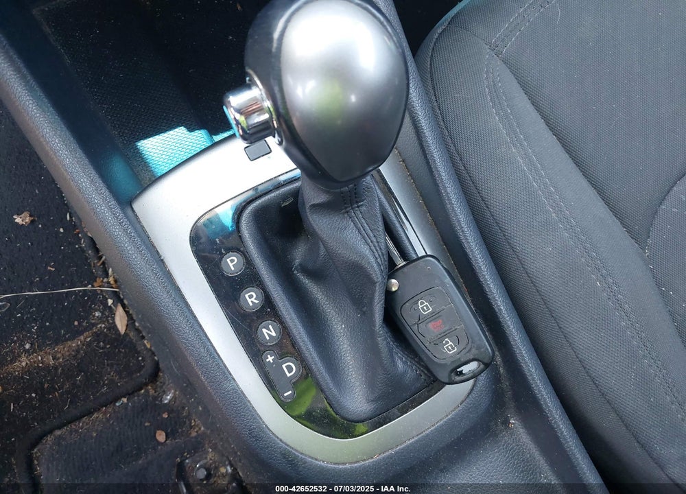 2013 KIA RIO VIN: KNADN5A32D6230289