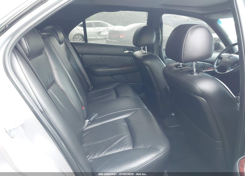 2002 ACURA RL 3.5 VIN: JH4KA966X2C004627