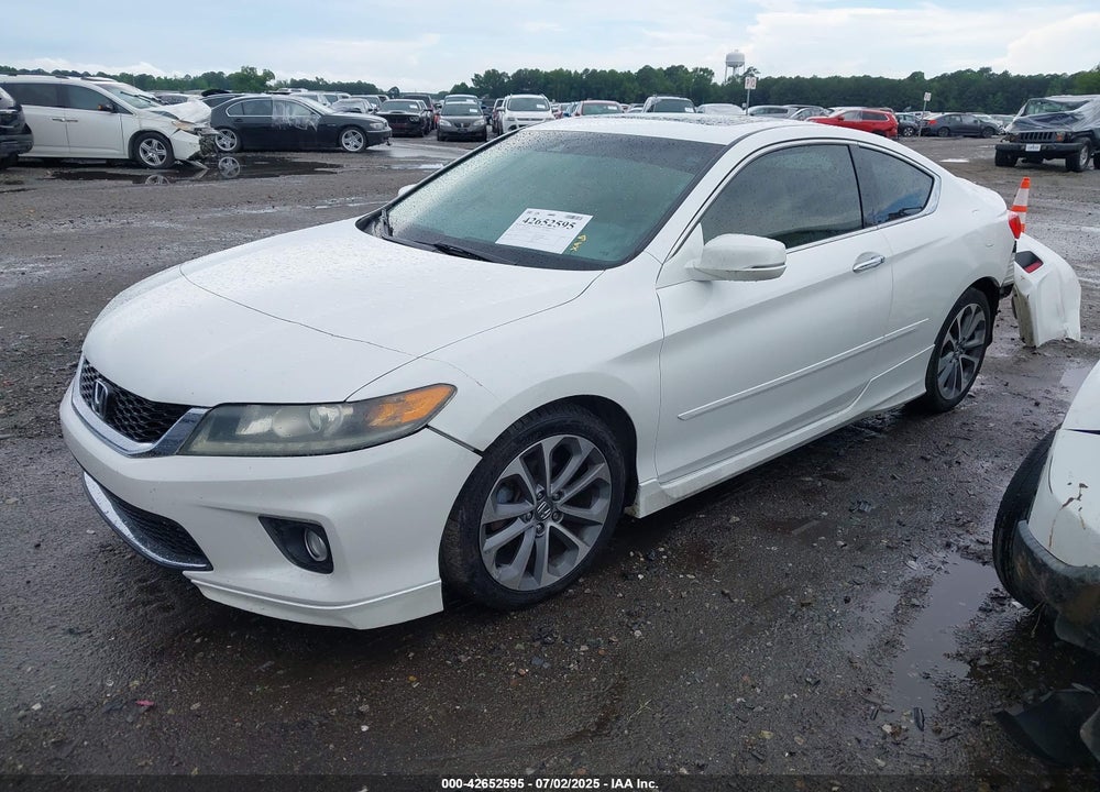 2015 HONDA ACCORD EX-L V-6 VIN: 1HGCT2B85FA005413