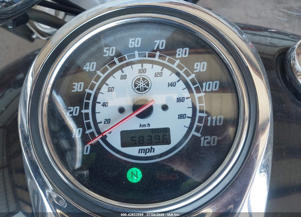 2002 YAMAHA XVS1100 A VIN: JYAVP11E22A031566