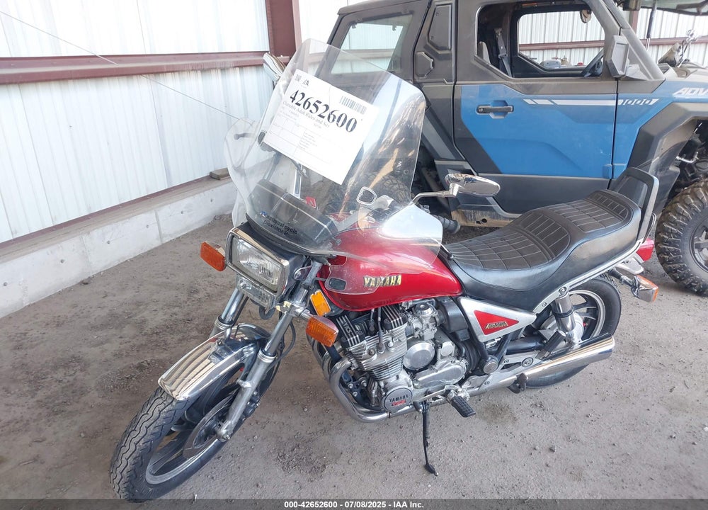 1982 YAMAHA XJ750 VIN: JYA15R004CA011569