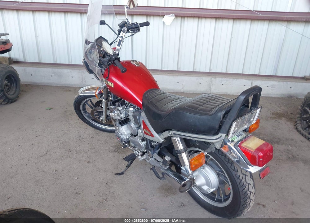 1982 YAMAHA XJ750 VIN: JYA15R004CA011569