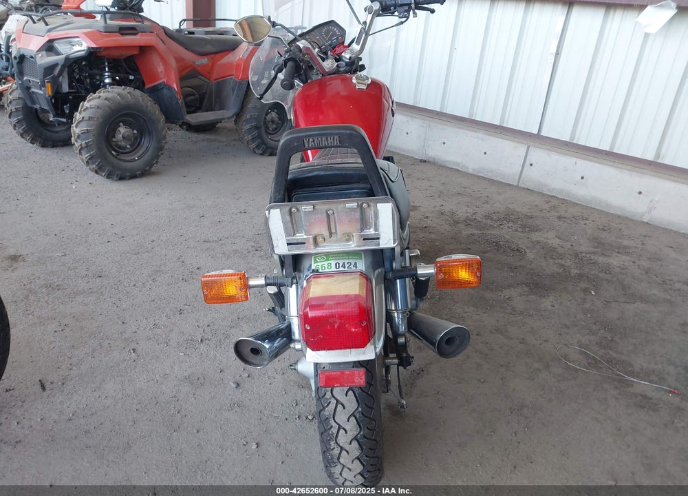 1982 YAMAHA XJ750 VIN: JYA15R004CA011569