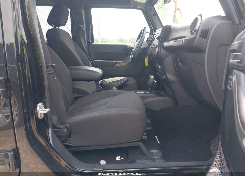 2017 JEEP WRANGLER UNLIMITED VIN: 1C4BJWDG6HL699547