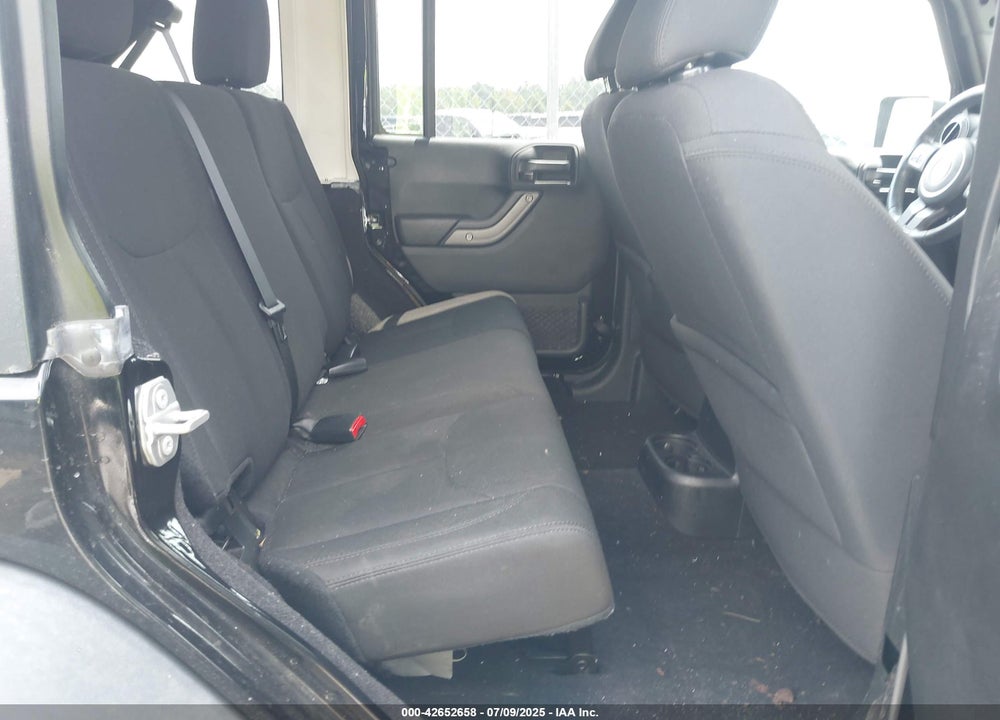 2017 JEEP WRANGLER UNLIMITED VIN: 1C4BJWDG6HL699547