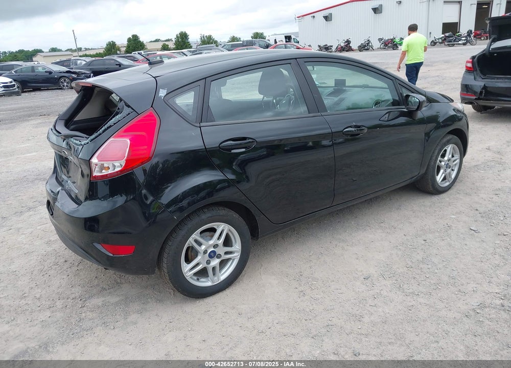 2017 FORD FIESTA VIN: 3FADP4EJ5HM129047