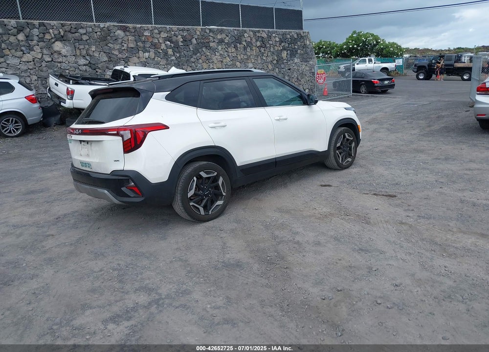 2024 KIA SELTOS VIN: KNDETCA74R7507160
