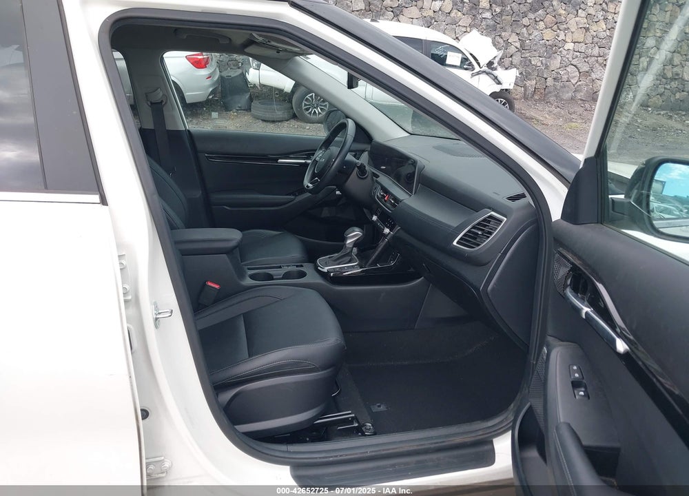 2024 KIA SELTOS VIN: KNDETCA74R7507160