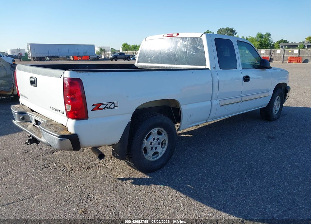 2003 CHEVROLET SILVERADO 1500 LS VIN: 1GCEK19T23E137841