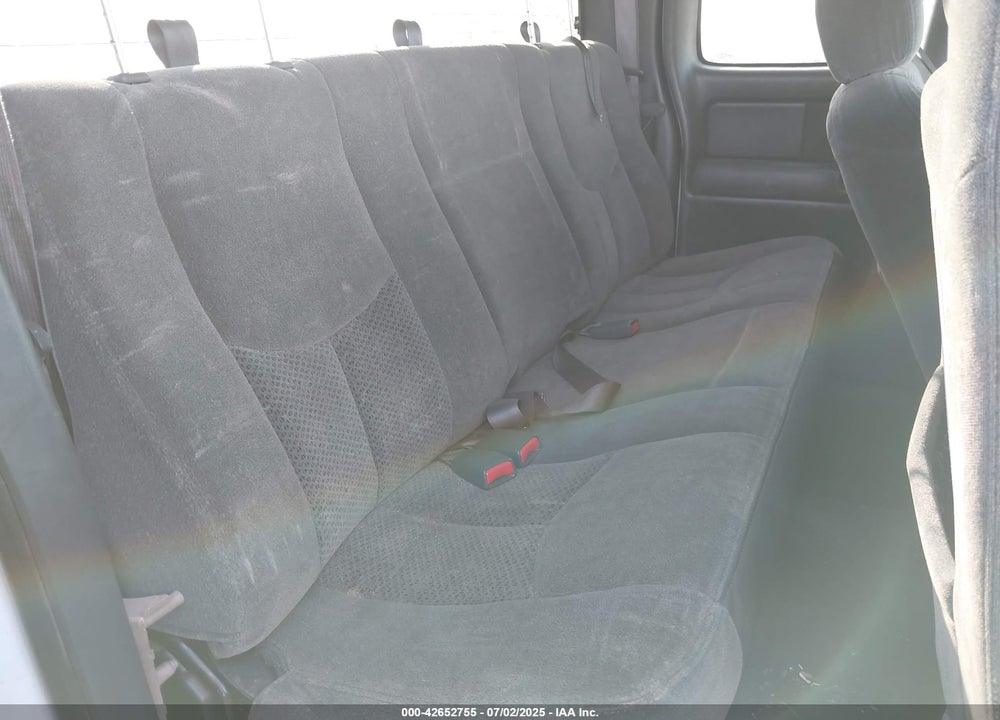 2003 CHEVROLET SILVERADO 1500 LS VIN: 1GCEK19T23E137841