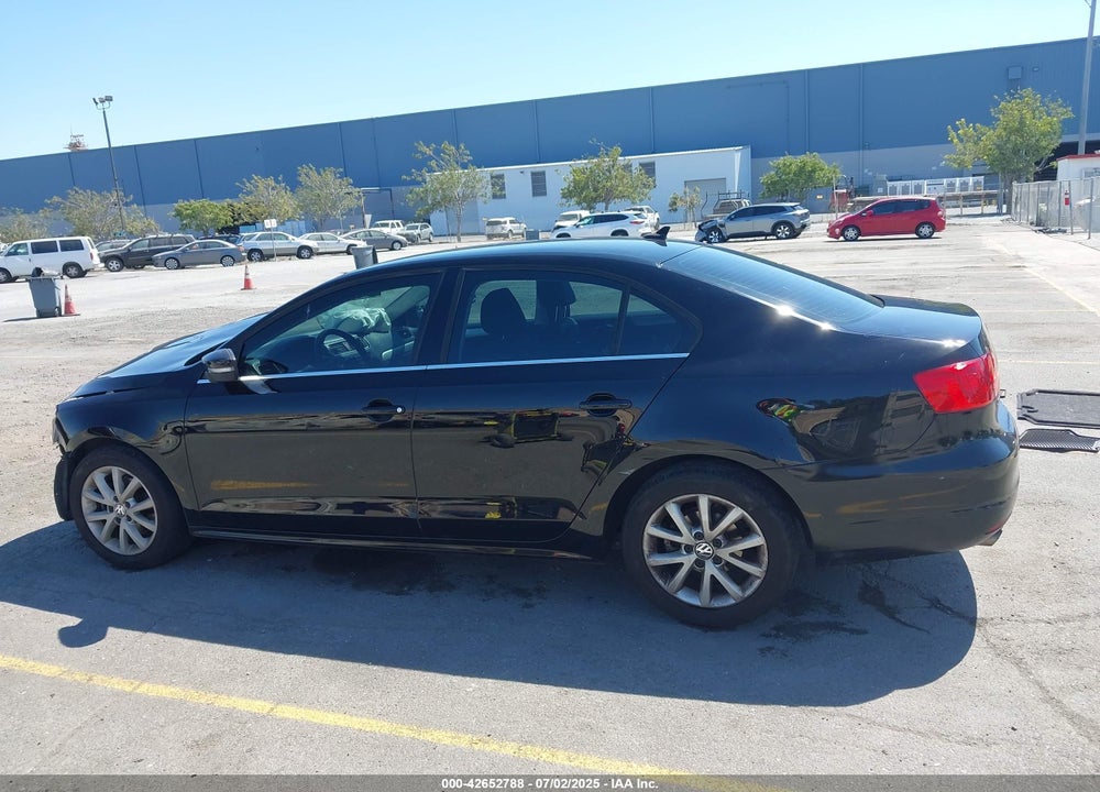 2013 VOLKSWAGEN JETTA VIN: 3VWDP7AJ8DM350702