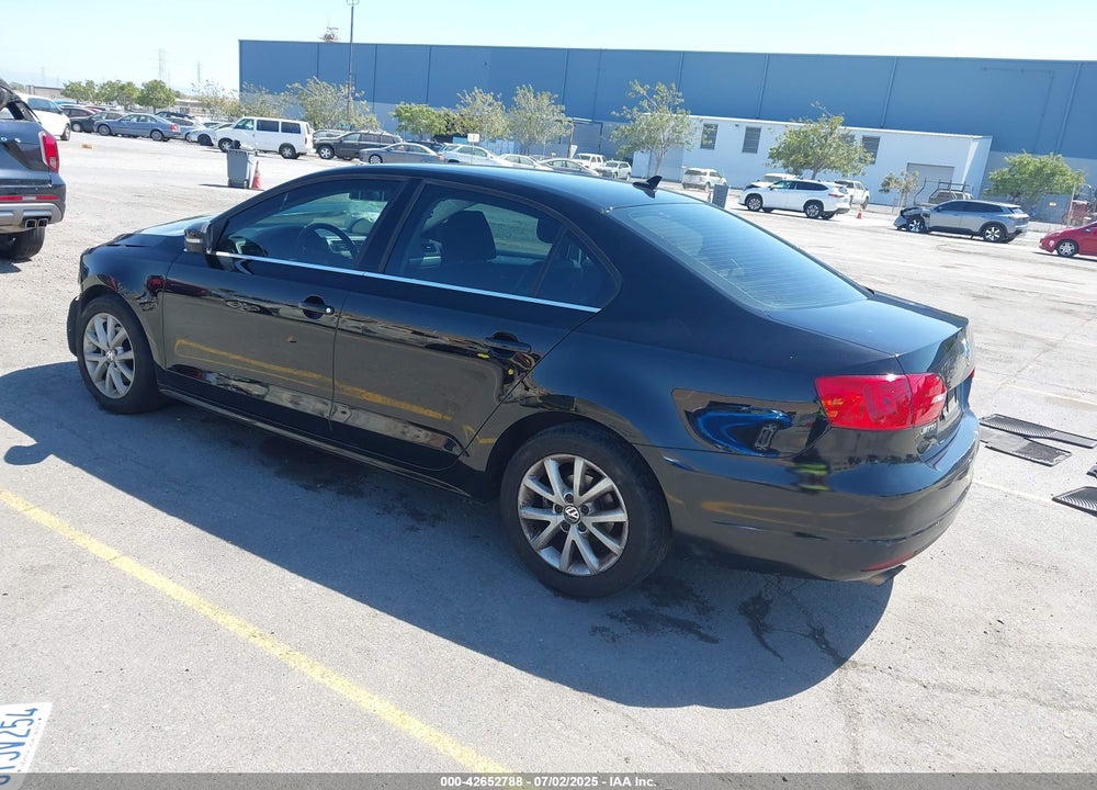 2013 VOLKSWAGEN JETTA VIN: 3VWDP7AJ8DM350702