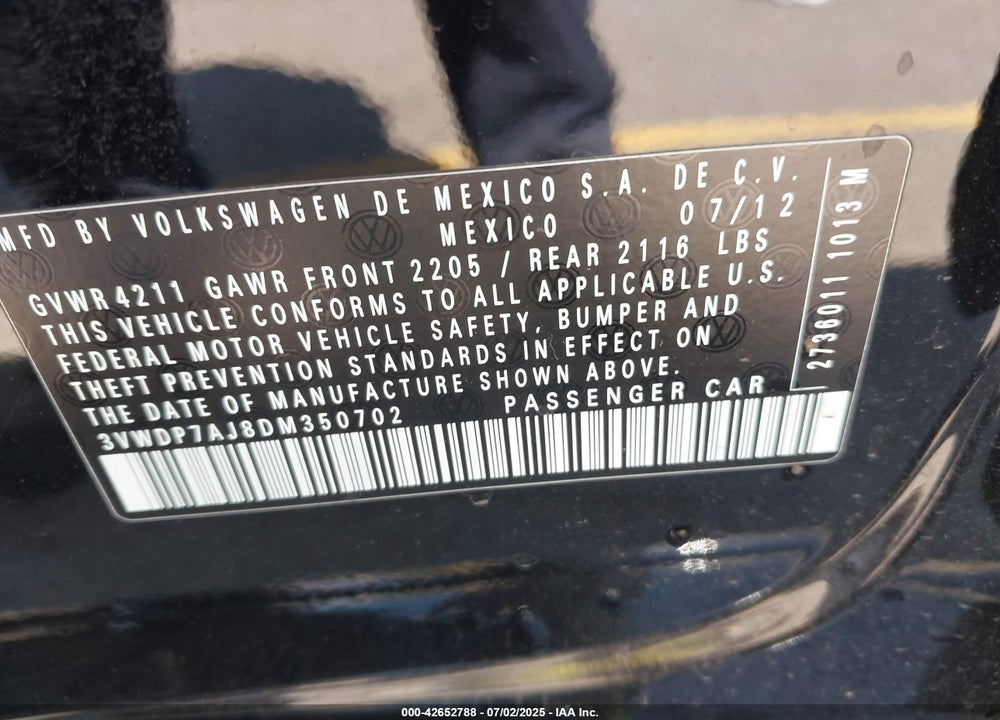 2013 VOLKSWAGEN JETTA VIN: 3VWDP7AJ8DM350702