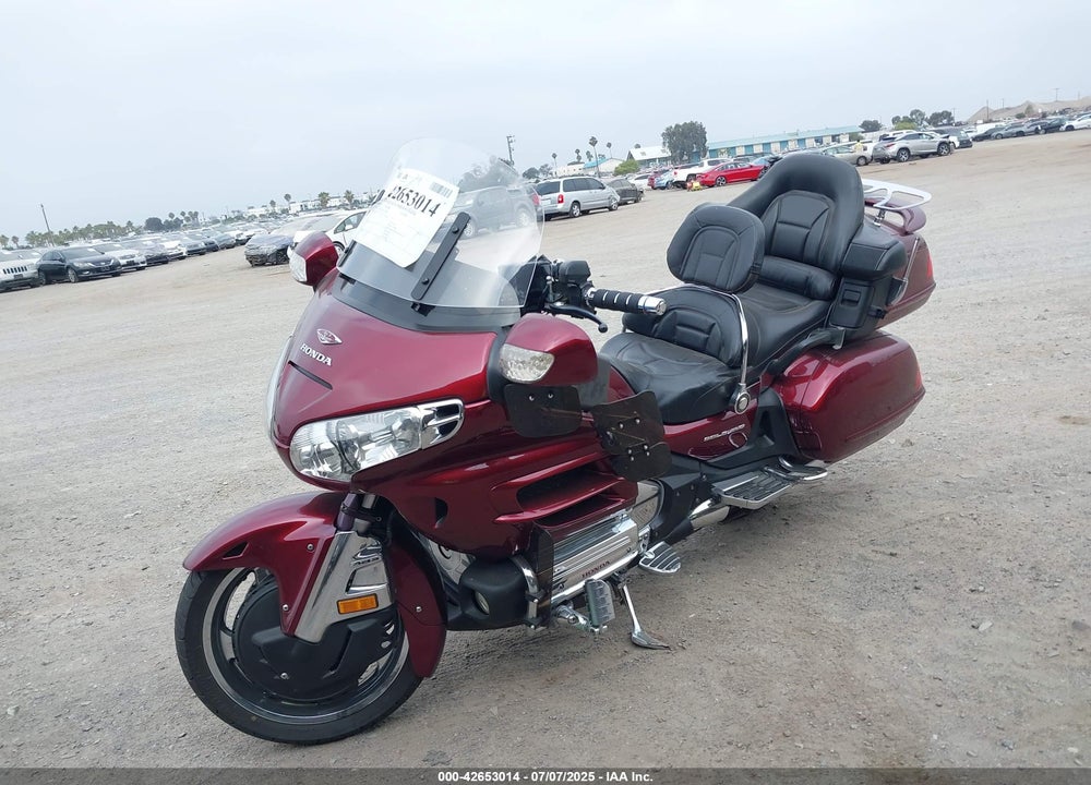 2005 HONDA GL1800 A VIN: 1HFSC47445A404507