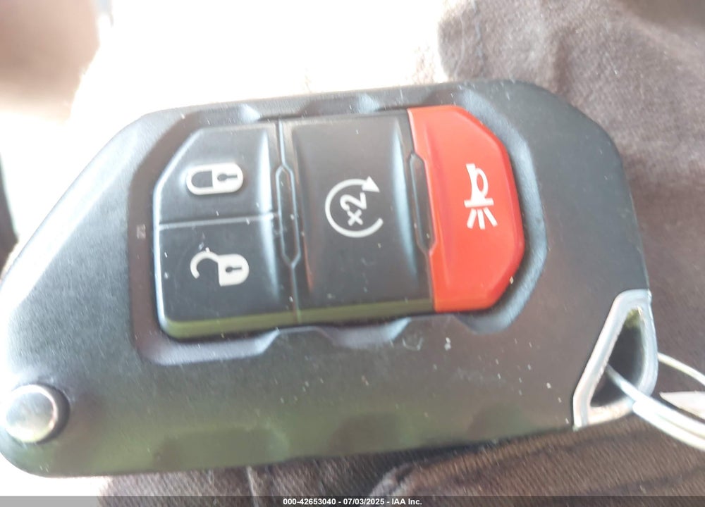 2021 JEEP GLADIATOR VIN: 1C6HJTAG0ML523351