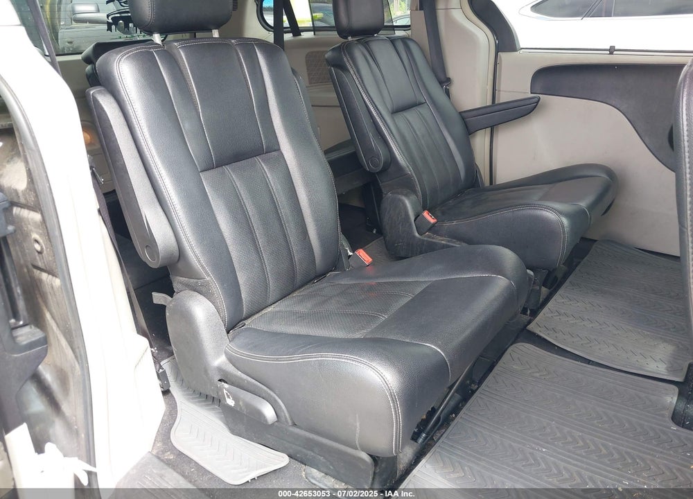 2012 CHRYSLER TOWN & COUNTRY TOURING-L VIN: 2C4RC1CG5CR411465