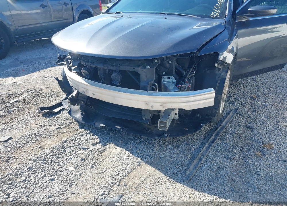2016 CHRYSLER 200 VIN: 1C3CCCABXGN104695
