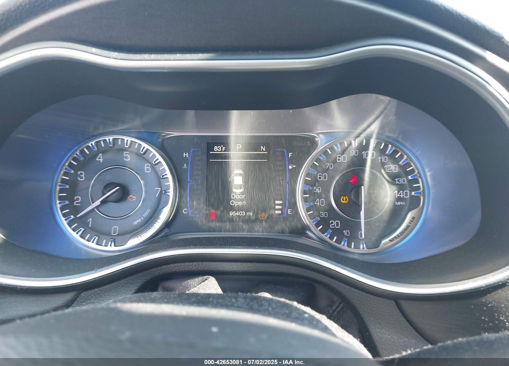 2016 CHRYSLER 200 VIN: 1C3CCCABXGN104695