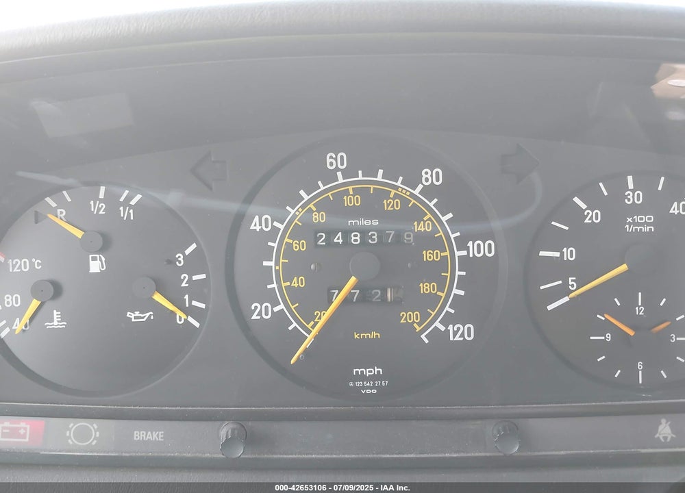 1985 MERCEDES-BENZ 300 DT VIN: WDBAB33CXFA210533