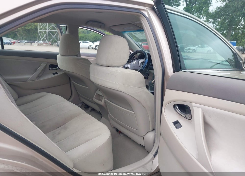 2009 TOYOTA CAMRY VIN: 4T4BE46K89R127743
