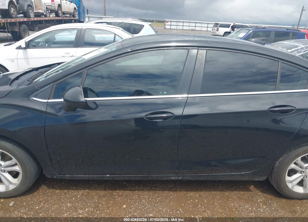 2019 CHEVROLET CRUZE VIN: 1G1BE5SM6K7145473