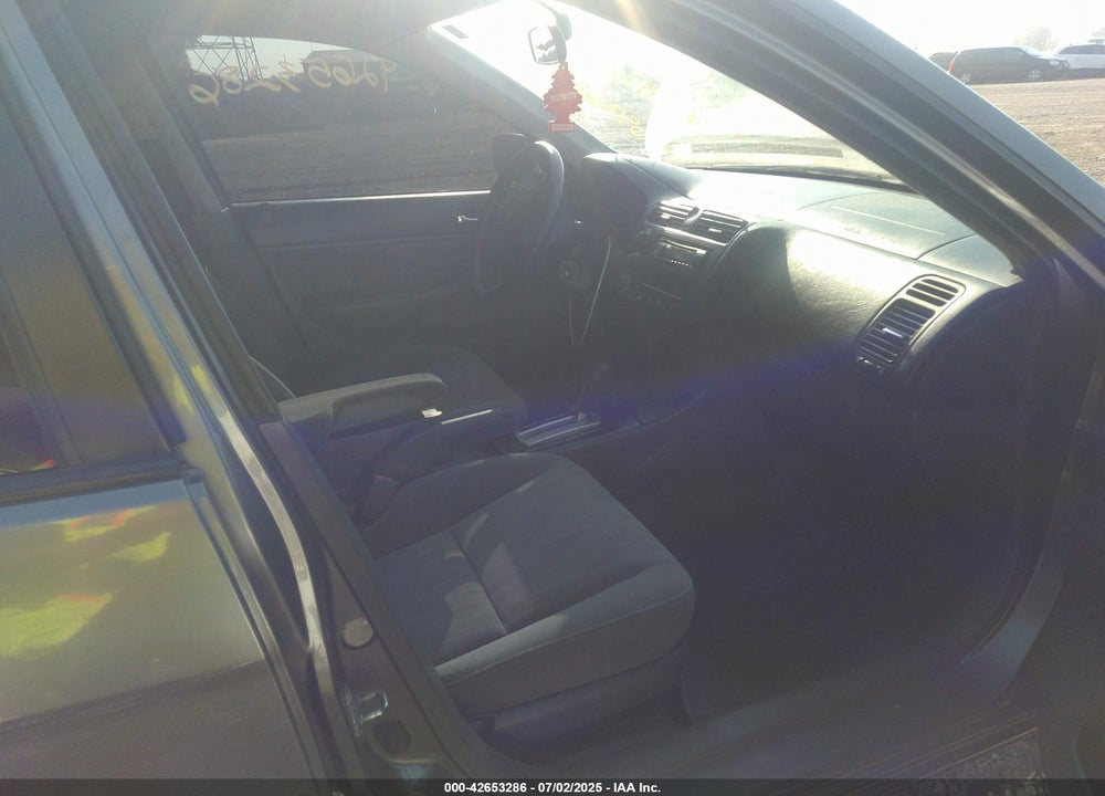 2004 HONDA CIVIC EX VIN: 2HGES26724H639094