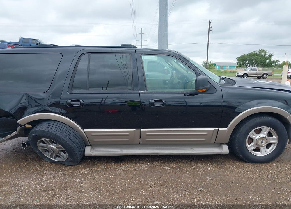 2004 FORD EXPEDITION VIN: 1FMFU17L34LA00563