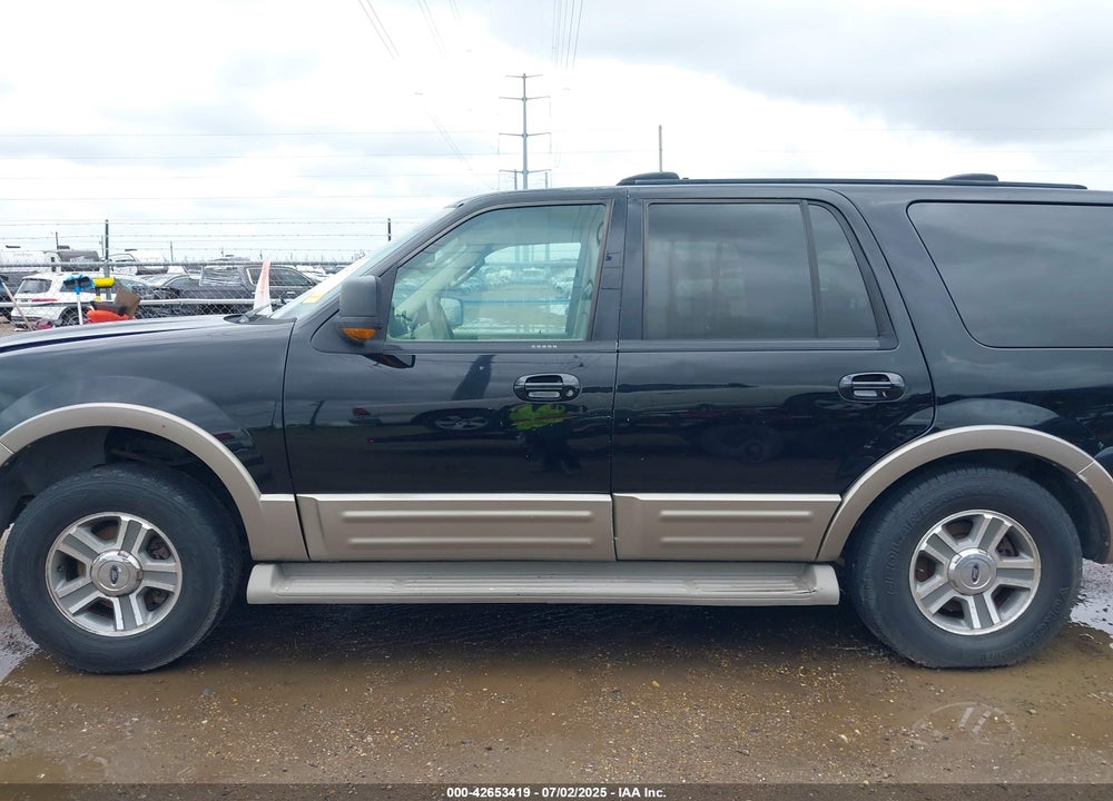2004 FORD EXPEDITION VIN: 1FMFU17L34LA00563