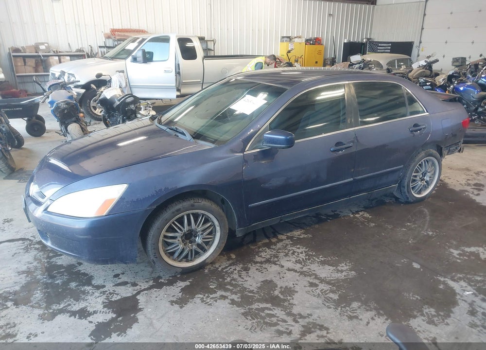 2005 HONDA ACCORD 2.4 LX VIN: JHMCM56425C004015