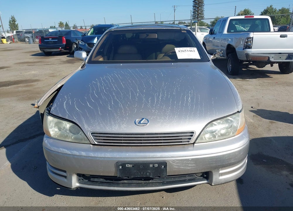 1994 LEXUS ES 300 VIN: JT8GK13T1R0069179