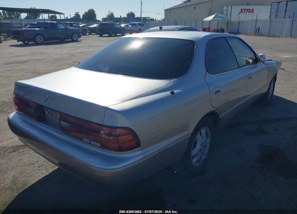 1994 LEXUS ES 300 VIN: JT8GK13T1R0069179