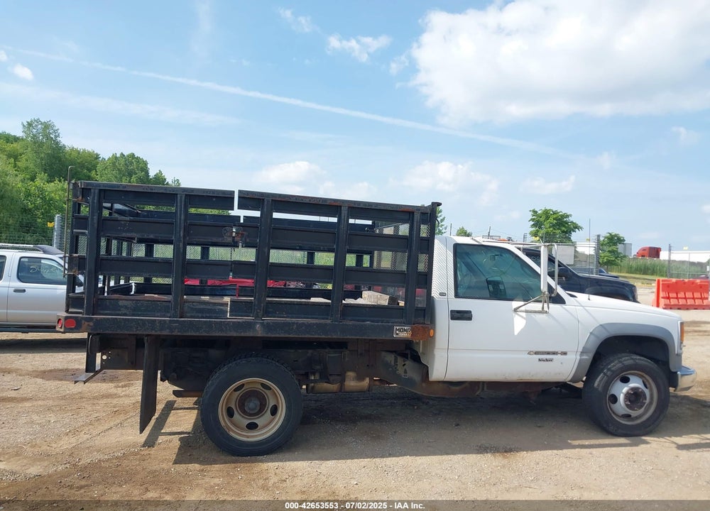 1998 CHEVROLET C3500 HD VIN: 1GBKC34J7WF047119