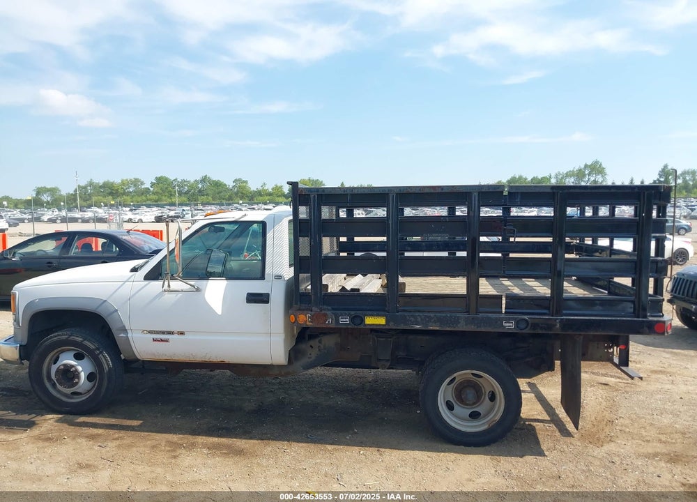 1998 CHEVROLET C3500 HD VIN: 1GBKC34J7WF047119